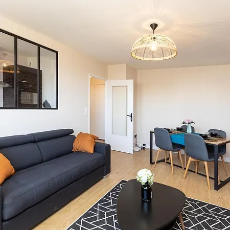 Le Petit Manhattan - Prive De 45 M2 - 2 A 4 Personnes - Parking Prive Metz