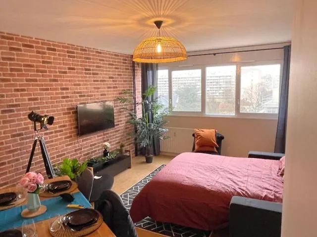 Le Petit Manhattan - Privé De 45 M2 - 2 à 4 Personnes - Parking Privé Metz