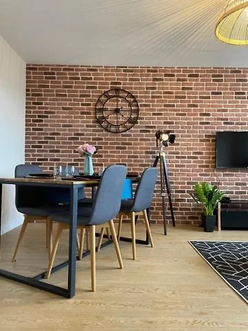 Appartement Le Petit Manhattan - Privé De 45 M2 - 2 à 4 Personnes - Parking Privé *