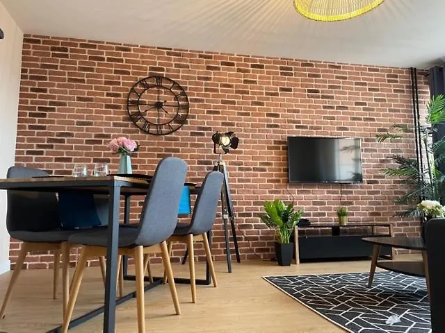 Le Petit Manhattan - Privé De 45 M2 - 2 à 4 Personnes - Parking Privé Metz