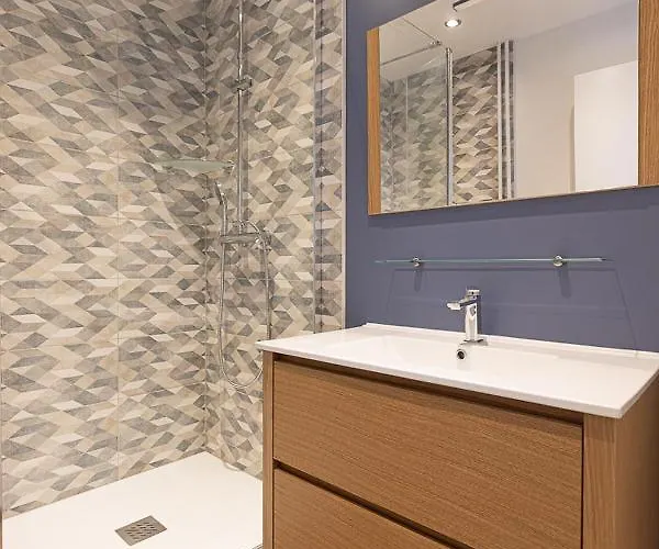 Le Petit Manhattan - Privé De 45 M2 - 2 à 4 Personnes - Parking Privé *