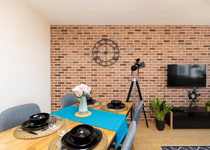 Le Petit Manhattan - Privé De 45 M2 - 2 à 4 Personnes - Parking Privé