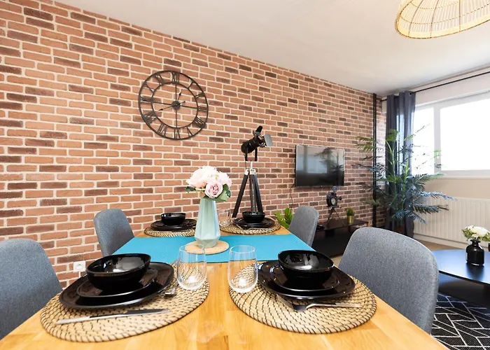 Le Petit Manhattan - Prive De 45 M2 - 2 A 4 Personnes - Parking Prive * Metz